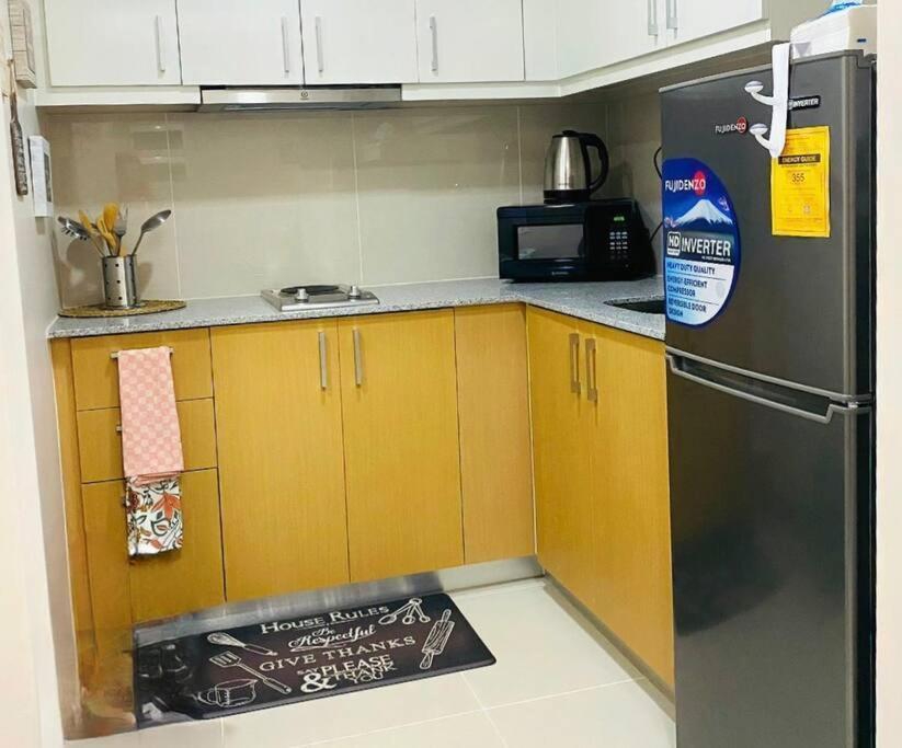 Cosy Executive 1 Bedroom Uptown Parksuites Ultra Fast Internet Manila Exteriör bild